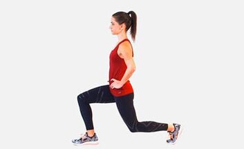 Las estocadas son un ejercicio eficaz para estimular los músculos de las piernas. 